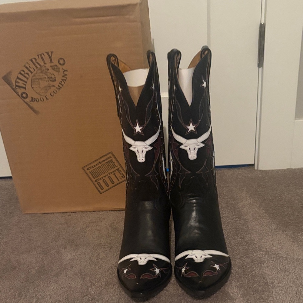 Liberty Boot Co. Black and White Boots. Style called Dallas. NIB.